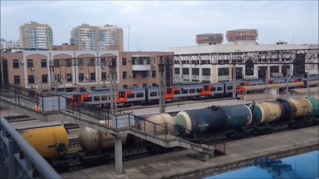 Скорый электропоезд Краснодар - Роза Хутор ЭС1-011