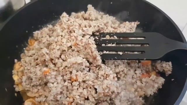 Гречка с грибами #ГотовимЖар #шампиньоны смотреть онлайн