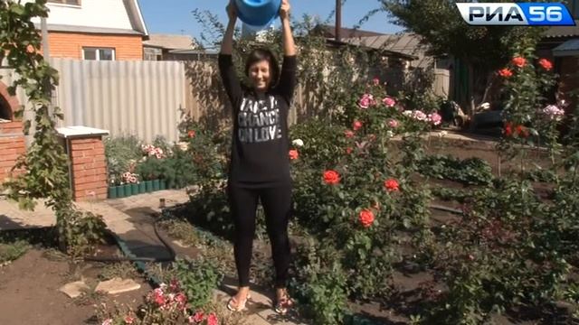Оренбург. Ice Bucket Challenge. Компания "Иду". 10.09.2014 смотреть онлайн