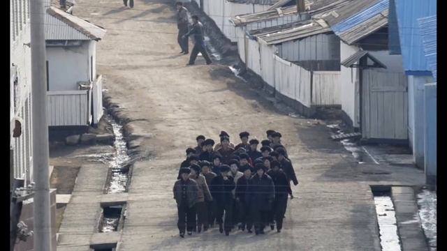 КНДР 20 Шокирующие Факты - ЖИЗНЬ в СЕВЕРНОЙ КОРЕЕ смотреть онлайн