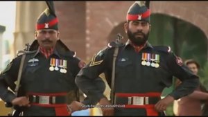 Оригинальная смена караулов на границе Индии и Пакистана -)