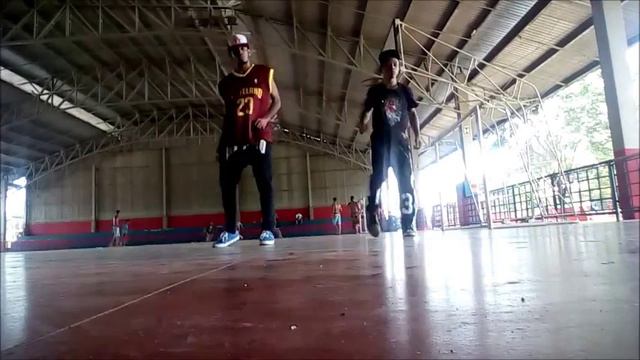 Ministrando dança: Levi Silva e Giovane Pereira [Trip Lee - Lazarus (Remix)] смотреть онлайн