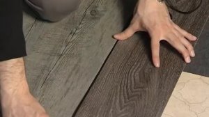 Укладка плитки ПВХ на клей.