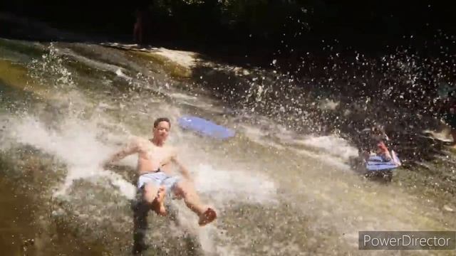 Экстремальный отдых (с горки в воду) смотреть онлайн