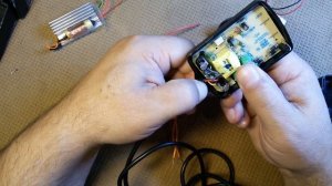 Не выбрасывайте старые зарядки для телефона , куда применить.