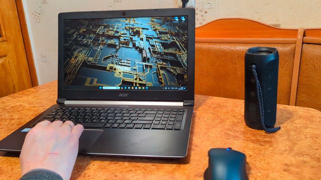 Отличная мышь Ugreen MU 101. Радиоканал 2.4 ГГц+Bluetooth. Точная и абсолютно тихая.