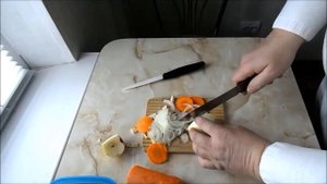 КЕРАМИЧЕСКИЙ или МЕТАЛЛИЧЕСКИЙ, выбираем кухонный нож.