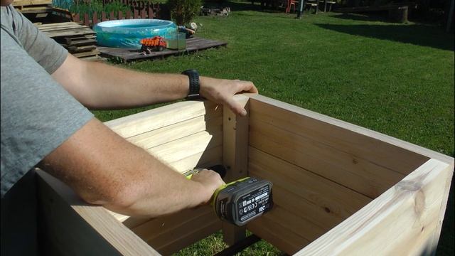 вазон из дерева смотреть онлайн