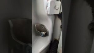 вода в карманах богажника приора , мокрые ремни безопасности, как устранить