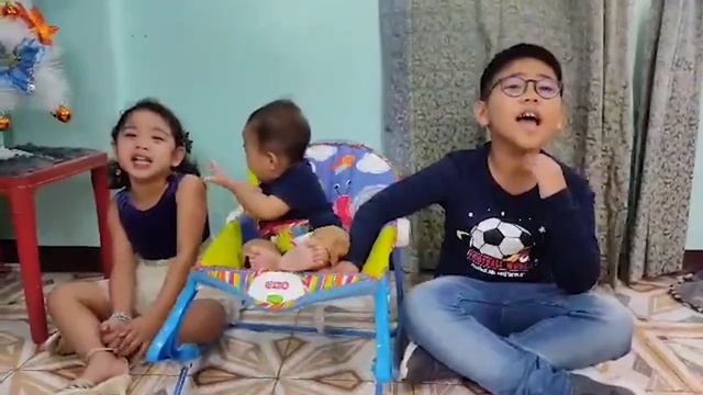 Kids' Christmas Presentation 2020 смотреть онлайн