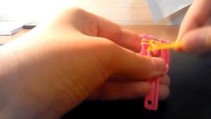 Rainbow Loom Braclete. Браслеты из резинок. Урок 2. Рыбий хвост