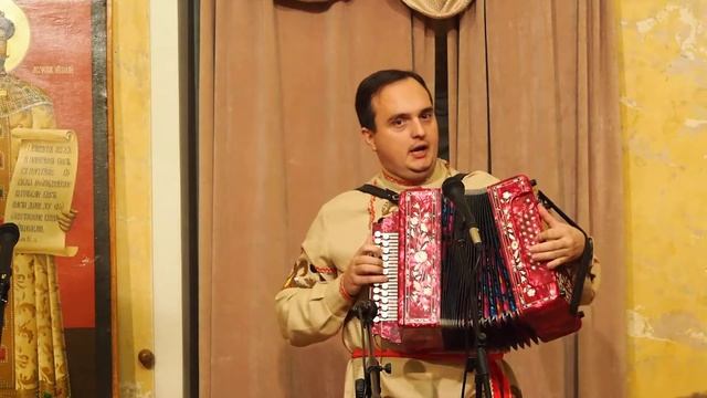 Светит месяц, светит ясный, светит полная луна. Рок-н-ролл уже мертв, а гармонь ещё нет!!!! смотреть онлайн