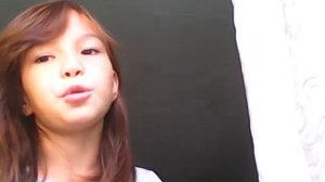 Девочка 10 лет очень круто поет