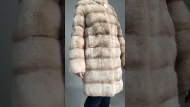 Шуба норка поперечка ROKSAN 34500 ₽ купить в комиссионном интернет-магазине furprice р.42-44 /11485 смотреть онлайн