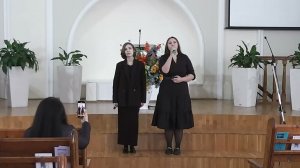 Пение "Ощущая Тебя"