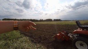 Митракс Т150. Вспашка почвофрезой и посадка картофеля.