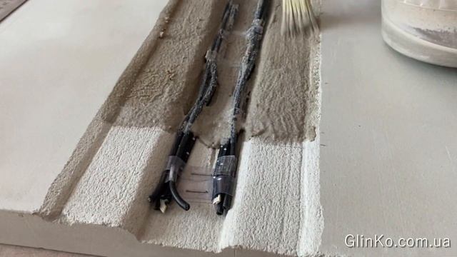 Заделка штроб в глиняных стенах