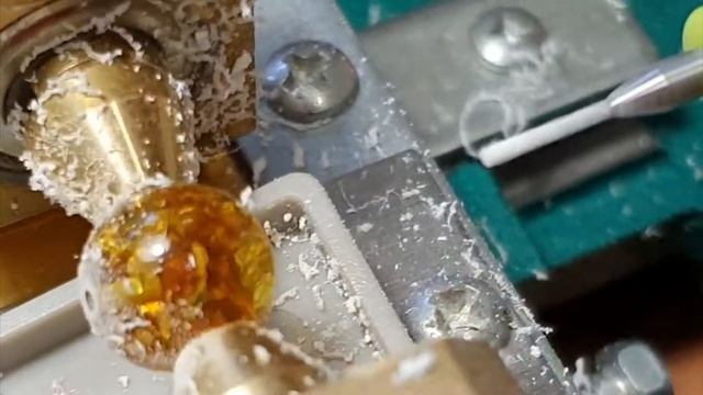 Украшения из натурального янтаря от производителя. Производитель янтарных украшений в Калининграде