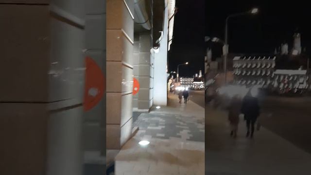 Улица Воздвиженка, бывшая Коминтерна, вечером смотреть онлайн