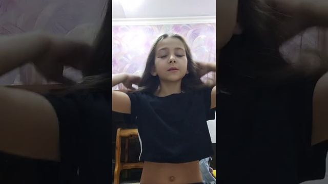 не судите строго Я не умею рисовать стрелки смотреть онлайн