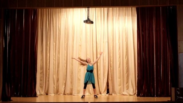 Катя Сидорова, Настя Чёрная, Арина Леин смотреть онлайн