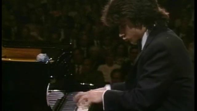 Алексей Султанов выиграл Золото смотреть онлайн