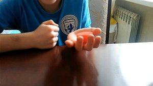 фокус с спонжиками (из набора "дело в шляпе")