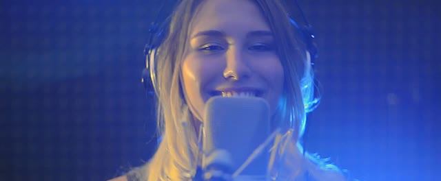 Анастасия Сударева - cover Zivert Beverly Hills. Звук IN/OUT Records.