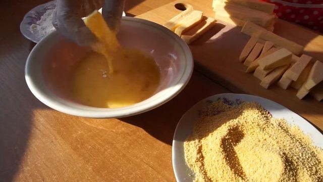 Сырные палочки закуска в кляре или сыр в кляре?