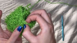 Part 1:Small-M How to crochet grinch Gloves with Petrabaye