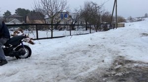 На скутере по снегу. Испытание ЗИМНЕЙ резины