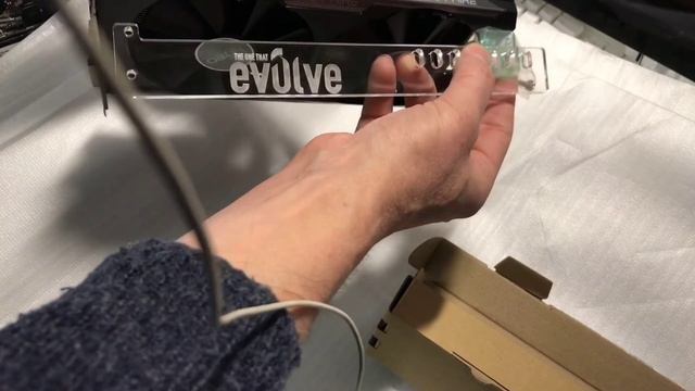 Держатель для видеокарты EVOLVE