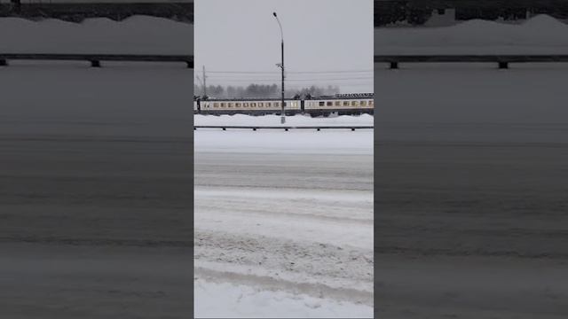 Снегопад в Москве. Осторожно на дорогах.