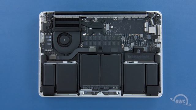 MacBook Pro 13" Retina Eind 2013 - Heden SSD vervangen смотреть онлайн