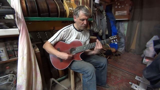 Бордовый "Высоцкий" - новая 7-струнная гитара от Антона Хорина смотреть онлайн