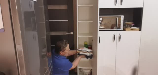 порядок в кухонном шкафу