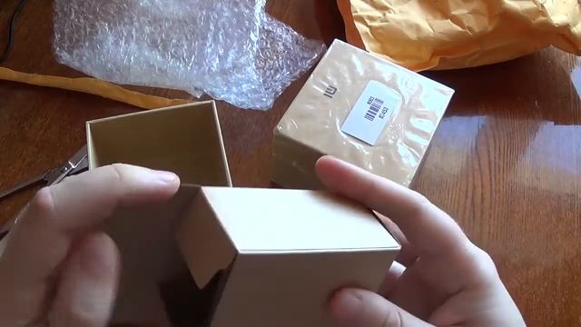 Посылка из Китая № 201. "Умный" браслет Xiaomi Mi Band. смотреть онлайн