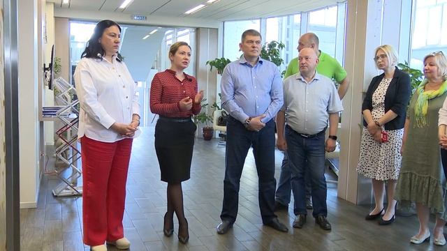 Анастасия Гайлиш встретилась с работниками предприятий Реутова 20.06.23 смотреть онлайн