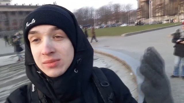 BERLIN и девушки легкого поведения??? смотреть онлайн