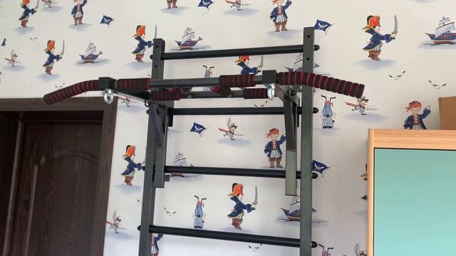 Установка шведской стенки, турник 3 хвата, Брусья-Пресс смотреть онлайн