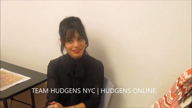 Ванесса Хадженс даёт интервью о мюзикле Gigi смотреть онлайн