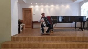 Alexander Shevtsov (accordion) Astor Piazzolla "Rio Sena"