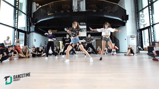 ANNA BEDENYUK | REGGAETON WEEKEND VOL. 2 | TROPKILLAZ - FIGURE 8 (VIP REMIX) смотреть онлайн