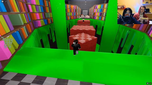 БЕЗУМНЫЙ УЧИТЕЛЬ НАПАЛ НА МЕНЯ В РОБЛОКС | ФОКСЯН И СНЕПИ смотреть онлайн