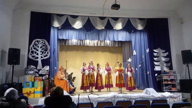 Народный песенно-танцевальный ансабмль русской песни "Росиночка" смотреть онлайн