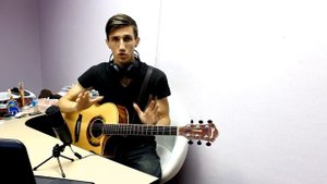 Аккорды песни "Я парнишка седой"