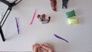 Лепим собаку из воздушного пластилина