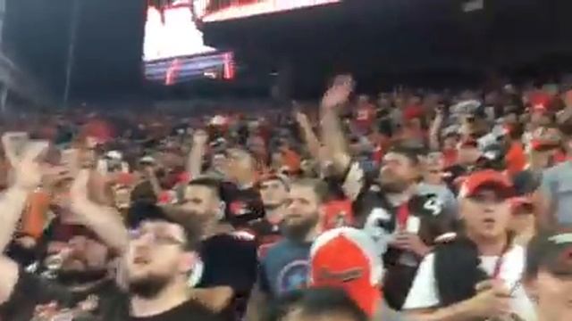 Browns finally win a game. Crowd reaction moments after. смотреть онлайн