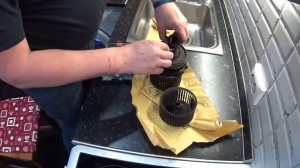 Почему мотор в печке сломался? Мой Renault Fluence.