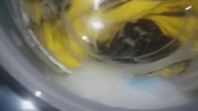 Стирка куртки . смотреть онлайн